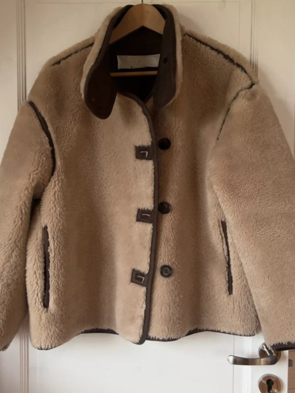 ARKET Women’s Oversized Faux Shearling Jacket Beige Brown Size XS